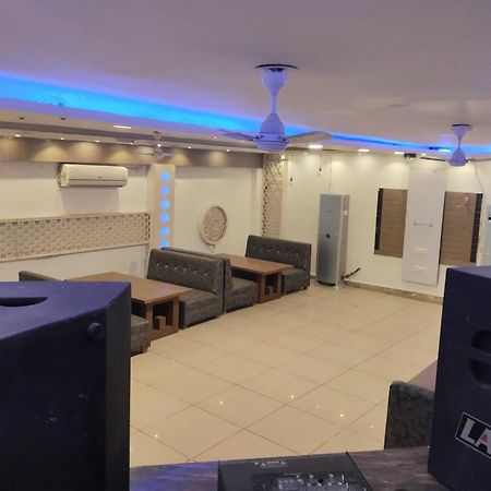 Super Hotel O Vivaan Residency Rohtak Екстер'єр фото