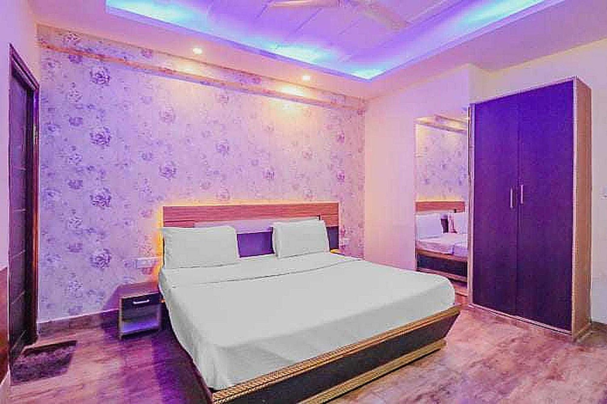 Super Hotel O Vivaan Residency Rohtak Екстер'єр фото