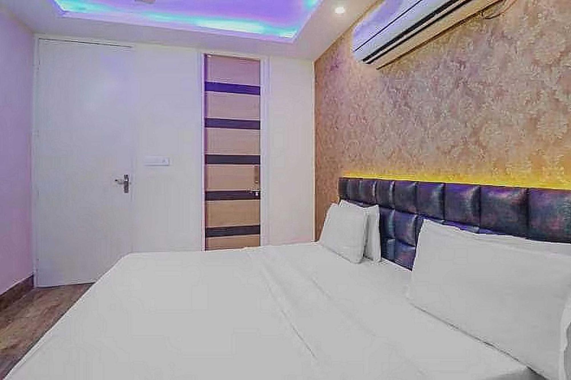 Super Hotel O Vivaan Residency Rohtak Екстер'єр фото